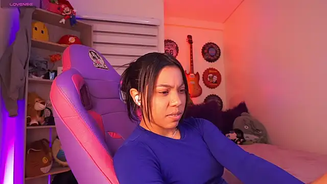 madelyn_rose_'s Live Chat Room