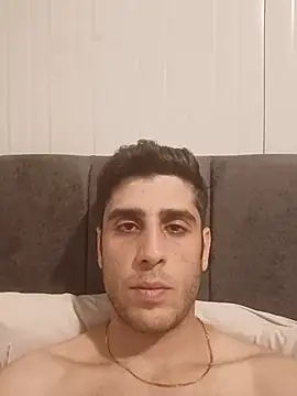 arenn1997 Adlı Modelin Canlı Sohbet Odası