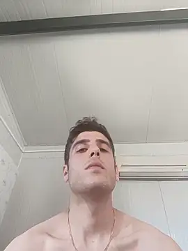חדר צ'אט בשידור חי של arenn1997