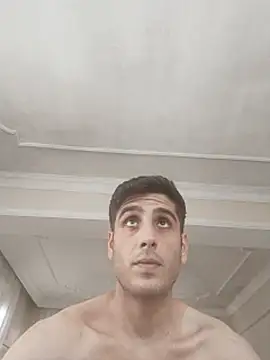 arenn1997 Adlı Modelin Canlı Seks Kamerası Şovu