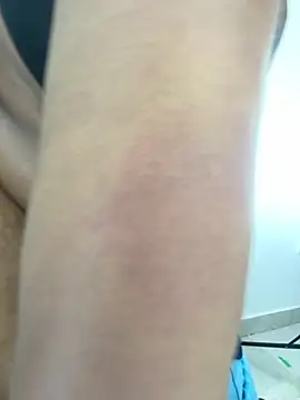 nastyslimy Adlı Modelin Canlı Sohbet Odası