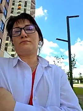 Chatroom en direct de ZhenjaPoledance