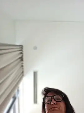 Živá chatovací místnost ZhenjaPoledance