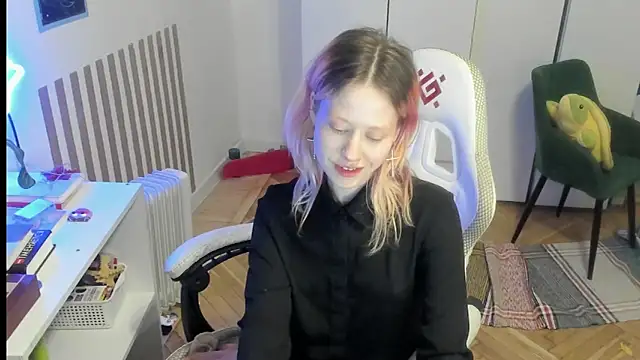 Silly__Milly Cameră chat live