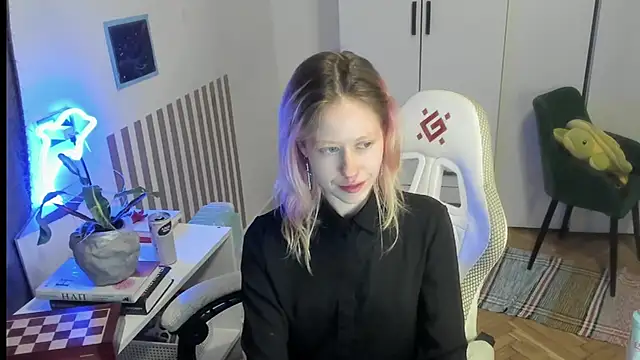 Pokój czatu na żywo – Silly__Milly