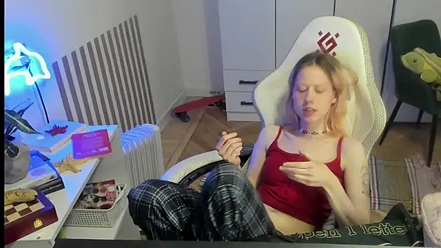 Silly__Milly чат на живо