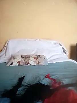 barehunny Adlı Modelin Canlı Sohbet Odası