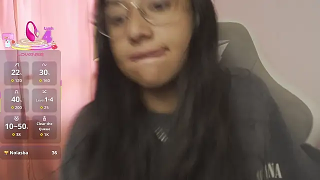 Živá chatovací místnost EmmitaGarcia