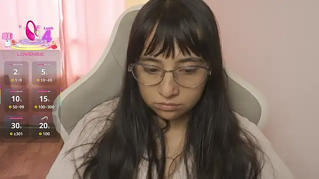 EmmitaGarcia Live Chatraum