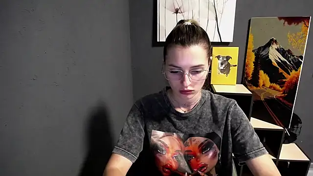 lady_olivia_ Adlı Modelin Canlı Sohbet Odası