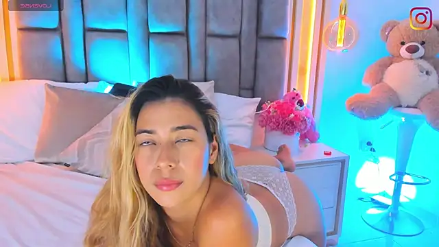 Chat ao vivo de elianabrown