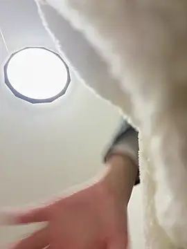 Pokój czatu na żywo – -Rinka-