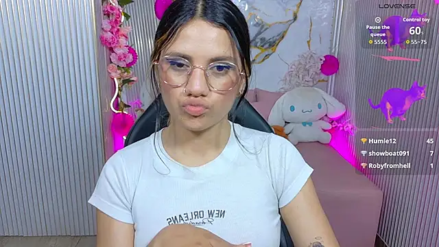 Chiara_tay: онлайн-чат