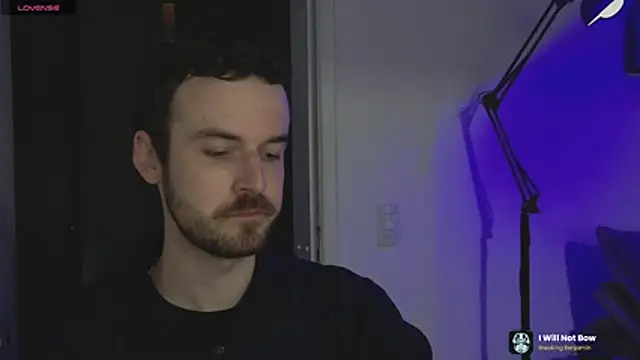 Živá chatovací místnost Breezee_