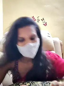 Shreya-telugupilla Adlı Modelin Canlı Sohbet Odası