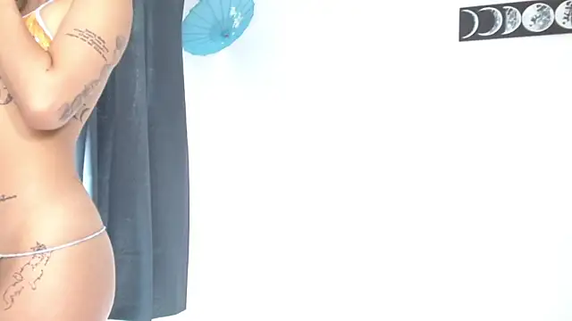 Chat soba uživo modela TokioStar