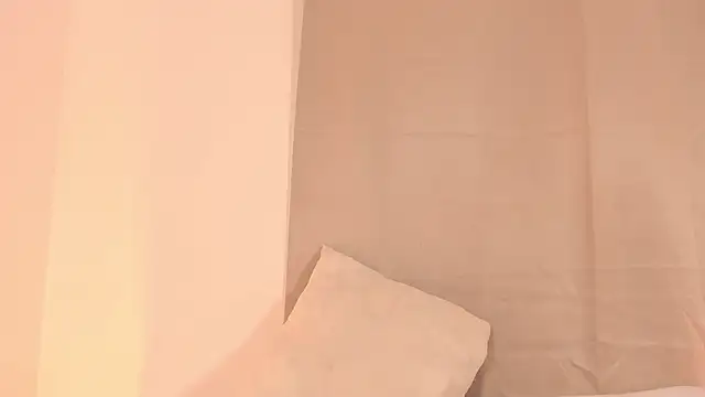 Kimberlin_Cam_ élő chatszobája
