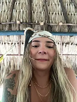 mariablonde's Live Chat Room