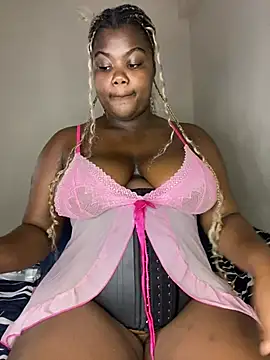 xLadie Adlı Modelin Canlı Sohbet Odası