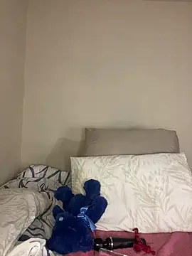 xLadie Adlı Modelin Canlı Sohbet Odası