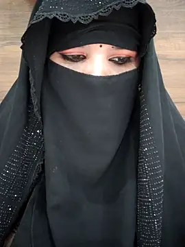 Sala de chat en directo de Lovely_Ayesha-