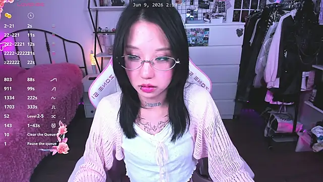 Sala de chat en directo de ashleywowmeow