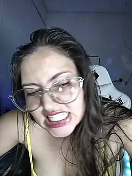Fetichista23's Live Chat Room