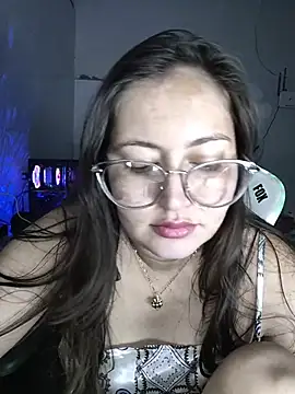 Fetichista23 – live chatrum