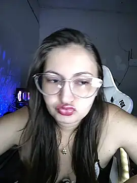 Živá chatovací místnost Fetichista23