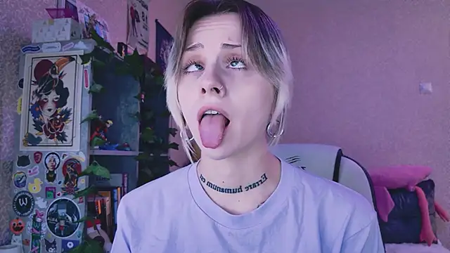 Sala de chat ao vivo de NaniMoore
