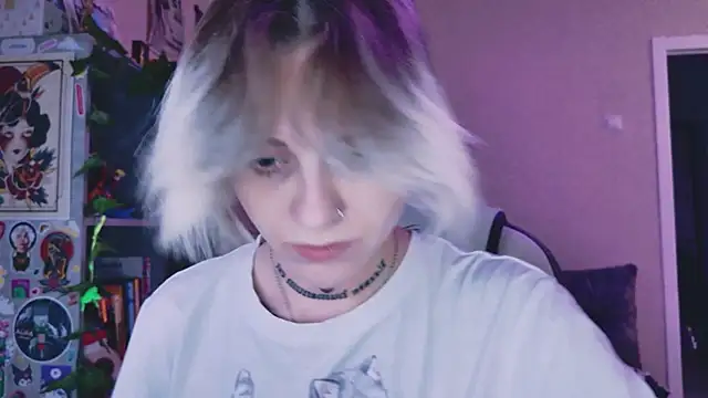 NaniMoore – Naživo XXX chat