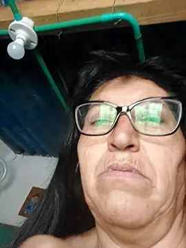 غرفة دردشة clarita_01 المباشرة