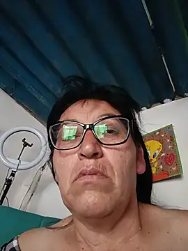 Pokój czatu na żywo – clarita_01