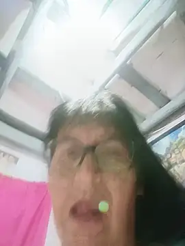 clarita_01 Live Chatraum