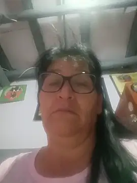 Chat soba uživo modela clarita_01