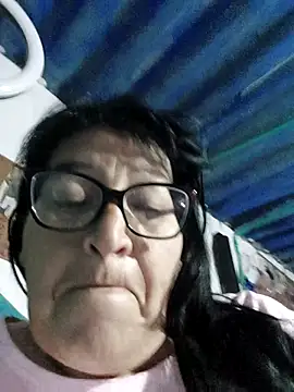 clarita_01 Live chatroom