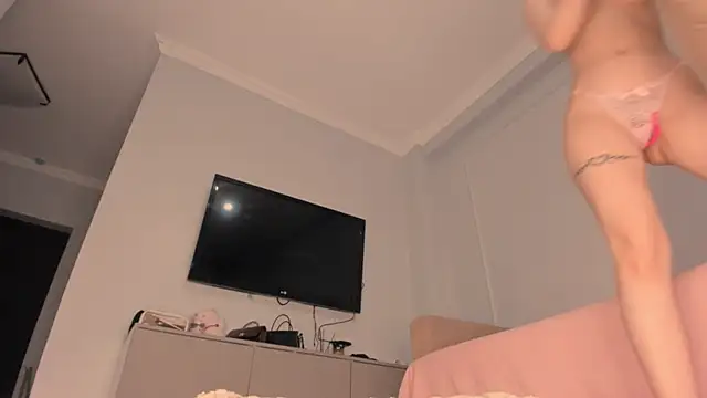 ban_suh: δωμάτιο απευθείας συνομιλίας