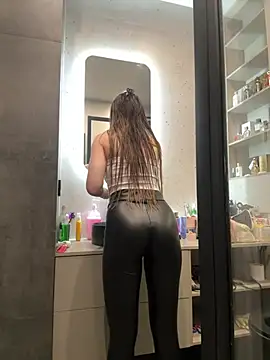 Jullia_Carterのライブチャットルーム