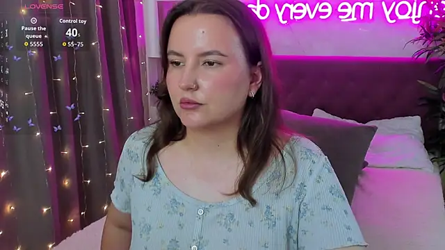 FeralPeach Cameră chat live