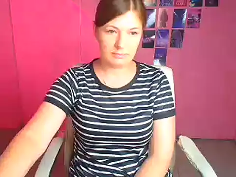 Lissmilf's Live Chat Room