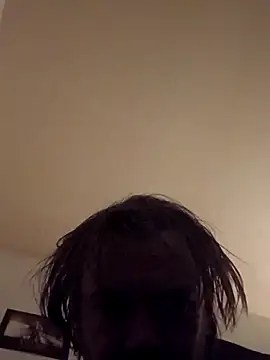 JamesIII1984 Live chatroom