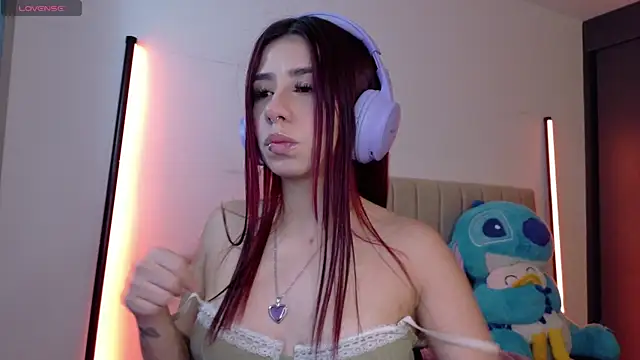 Your_rosalie Adlı Modelin Canlı Sohbet Odası