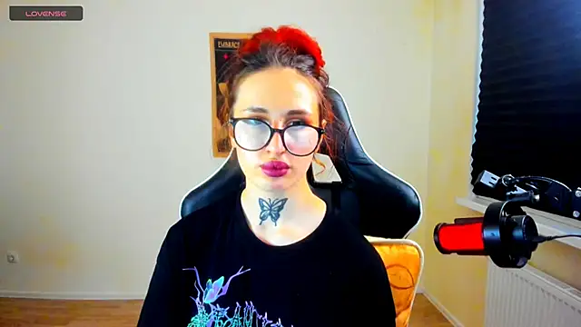 your_tora – live chatrum