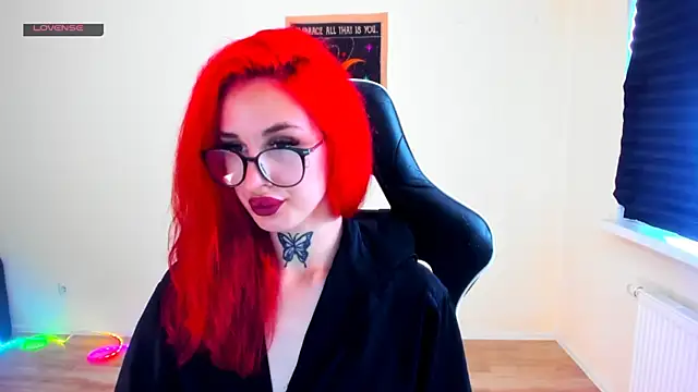 Živá chatovací místnost your_tora