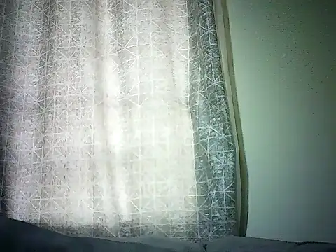 Pierra77's Live Chat Room