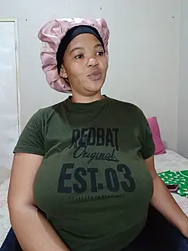 חדר צ'אט בשידור חי של FreakyAngel3X