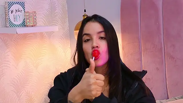 LeenaBrown Live chatroom