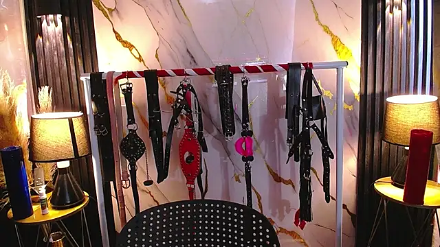 Živá chatovací místnost Naty_slavedoll