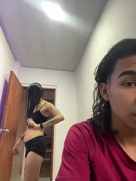 Pokój czatu na żywo – RoomExotic11