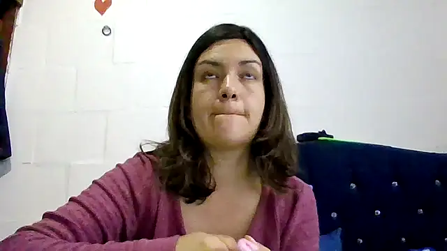 princessbella93 Live chatroom